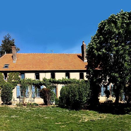 Le Clos Des Artistes - Gite Turny エクステリア 写真
